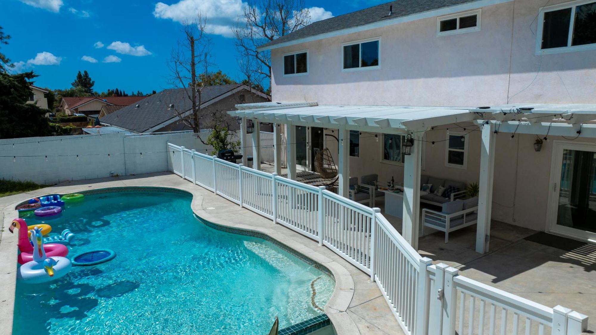 Stunning Coastal Escape With Private Pool, Spa, Arcade, Disney, Beach Mission Viejo Luaran gambar